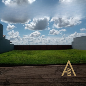 Terreno - Condomínio Flamboyant em Jaú 12,80 X 27m